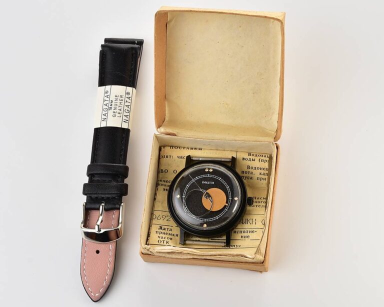 TIME CAPSULE: RAKETA Copernicus mechanical watch – new old stock(NOS)!
