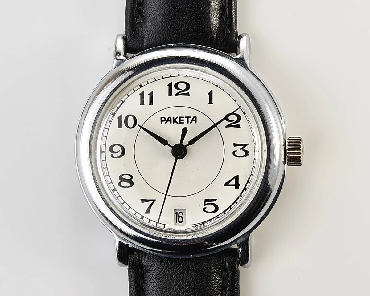 Soviet Raketa vintage mechanical watch with calendar on 6 o'clock