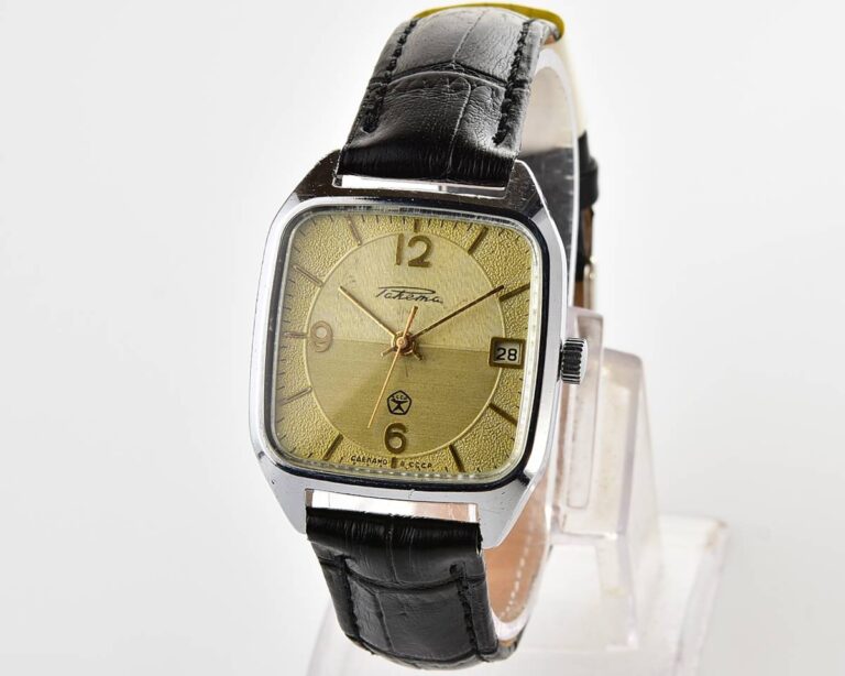 Vintage soviet RAKETA mechanical watch