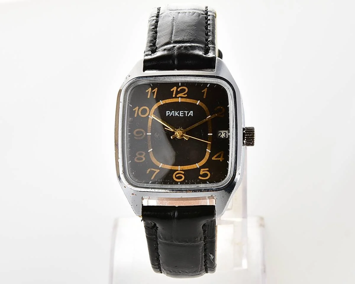 Vintage Soviet Raketa mechanical watch