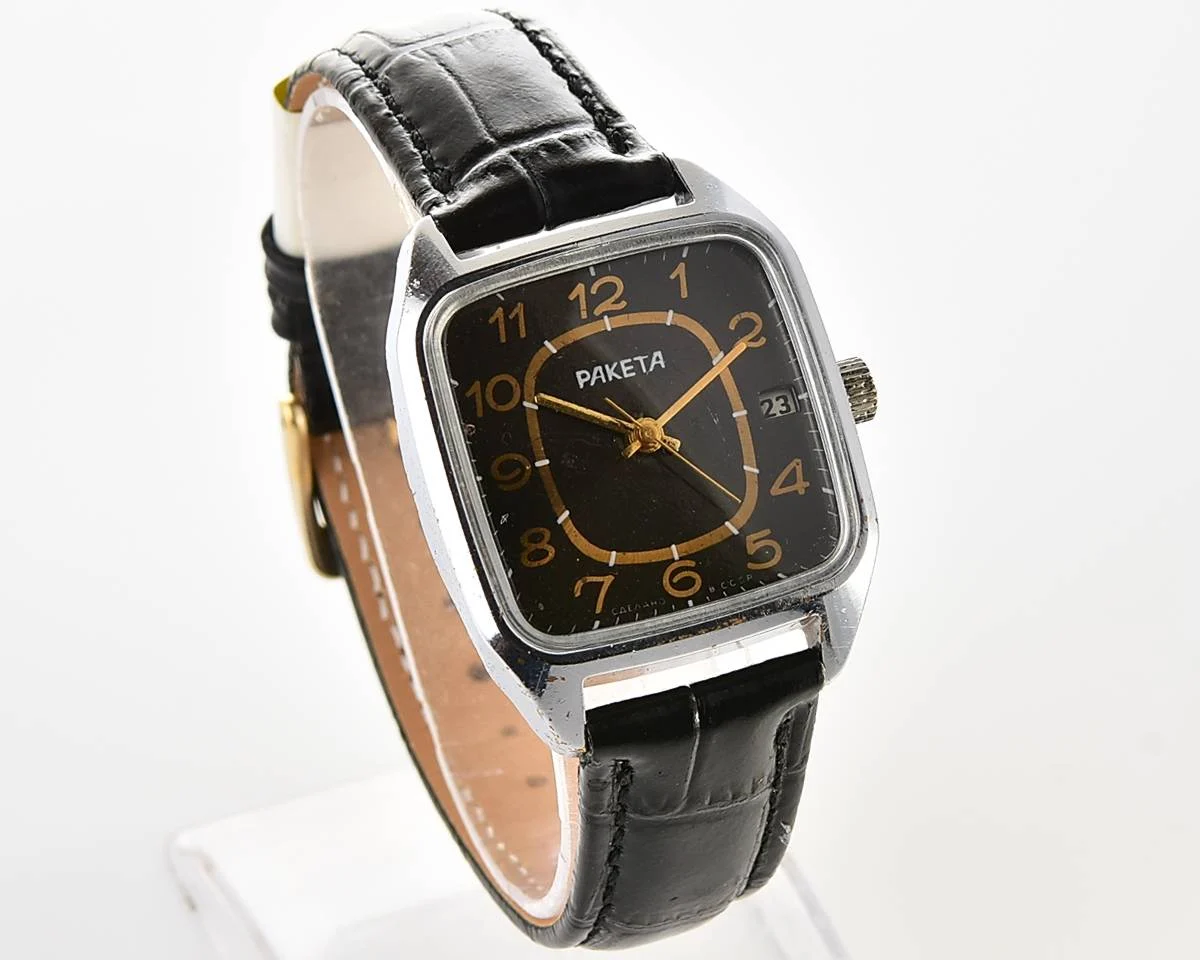Vintage Soviet Raketa mechanical watch