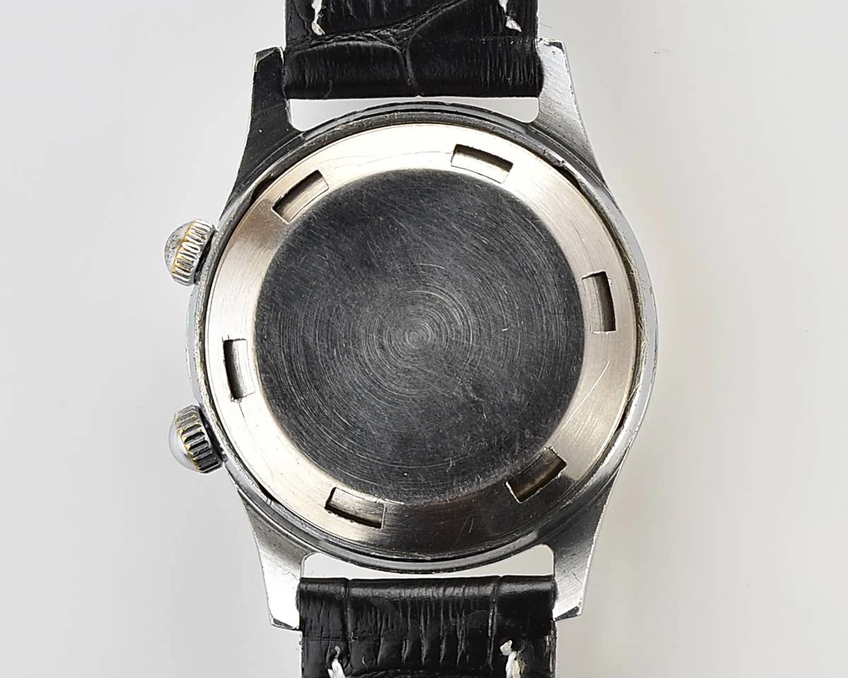 Signal vintage mechanical watch with alarm function