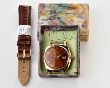 Large soviet gold-plated mechanical vintage watch Slava with box and passport!