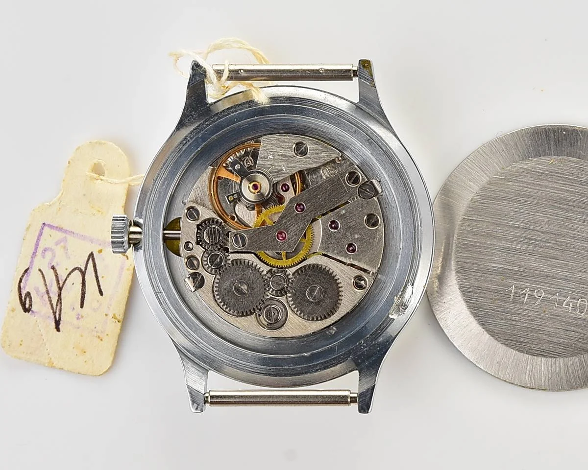 TIME CAPSULE: Vintage Slava Soviet mechanical watch, New Old Stock (NOS)!
