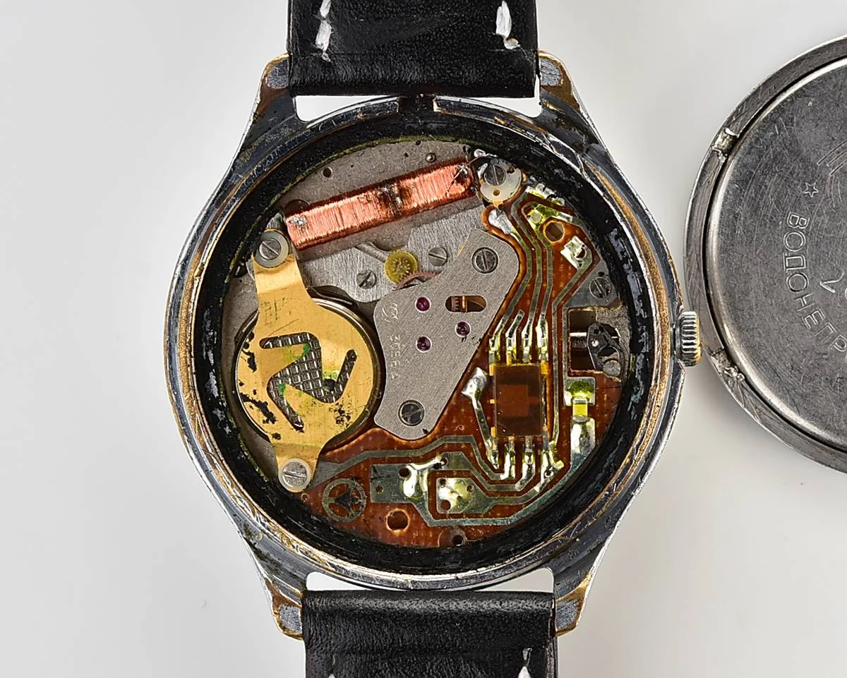 Soviet quartz Slava "Sport" with pulse scale!