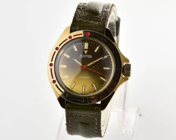 Excellent Vostok Soviet mechanical wristwatch