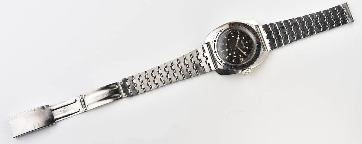 Massive Soviet Vostok Amphibia - ministry case with automatic self winding movement