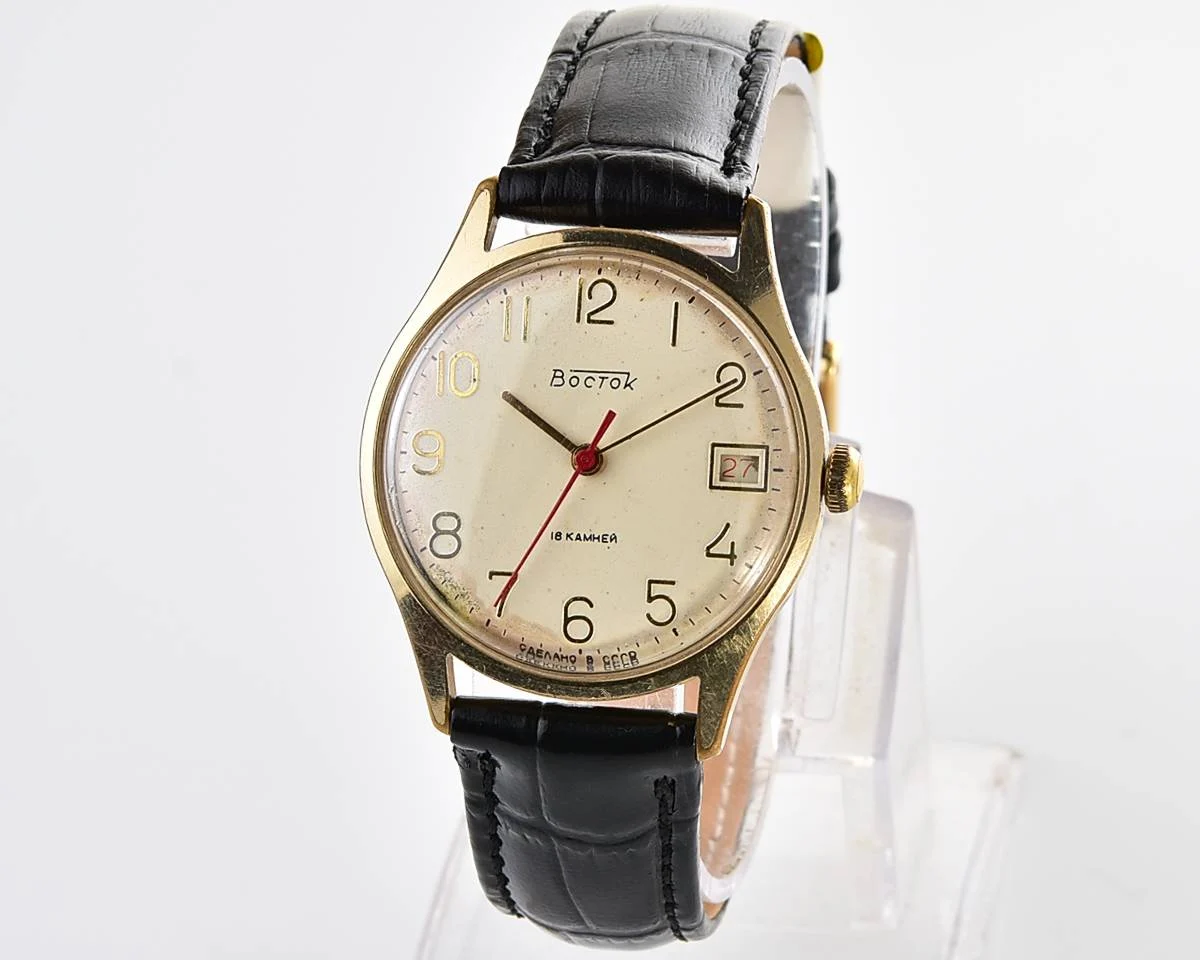 Wostok (Vostok) mechanical gold-plated wrist watch with biege dial