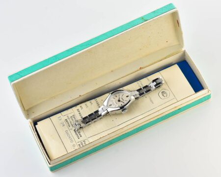 TIME CAPSULE:  ZARIA vintage wrist watch for ladies – new old stock(NOS)!