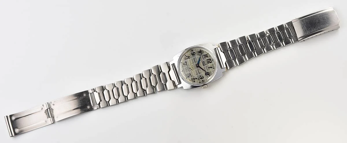 ZiM vintage Soviet mechanical wrist watch