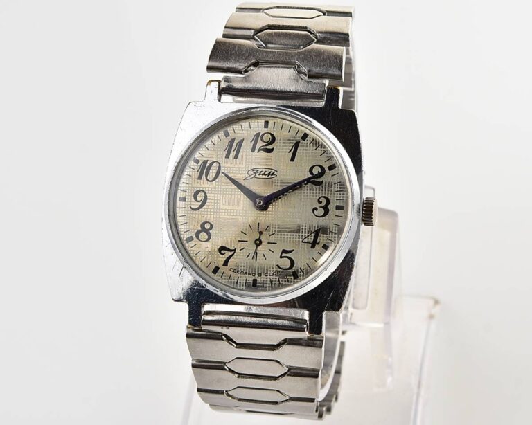 ZiM vintage soviet mechanical wrist watch