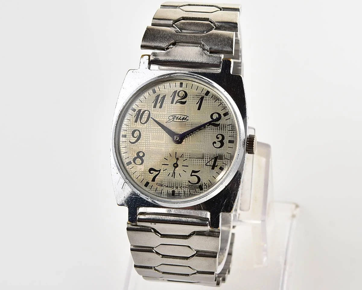 ZiM vintage Soviet mechanical wrist watch