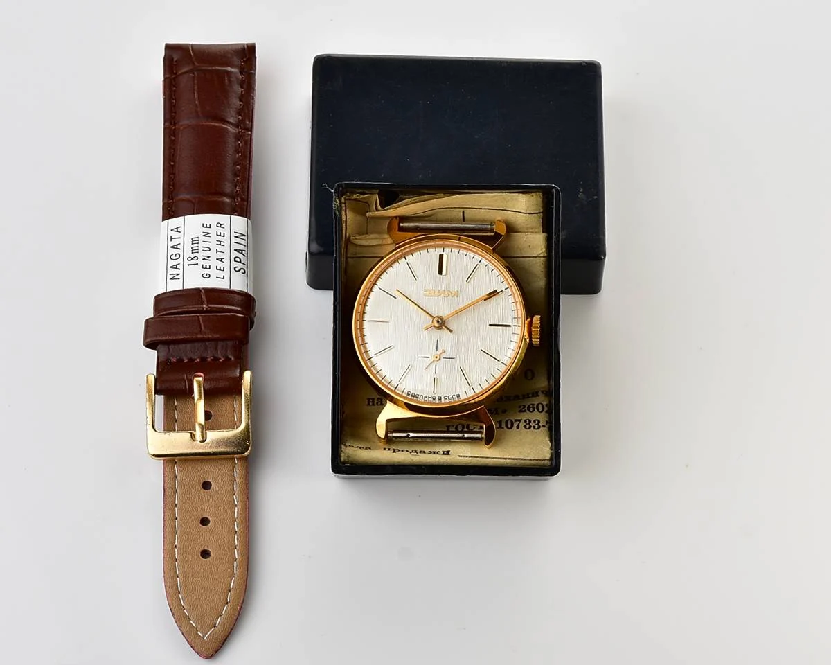TIME CAPSULE: Soviet mechanical Zim gold-plated watch in box – New Old Stock (NOS)!