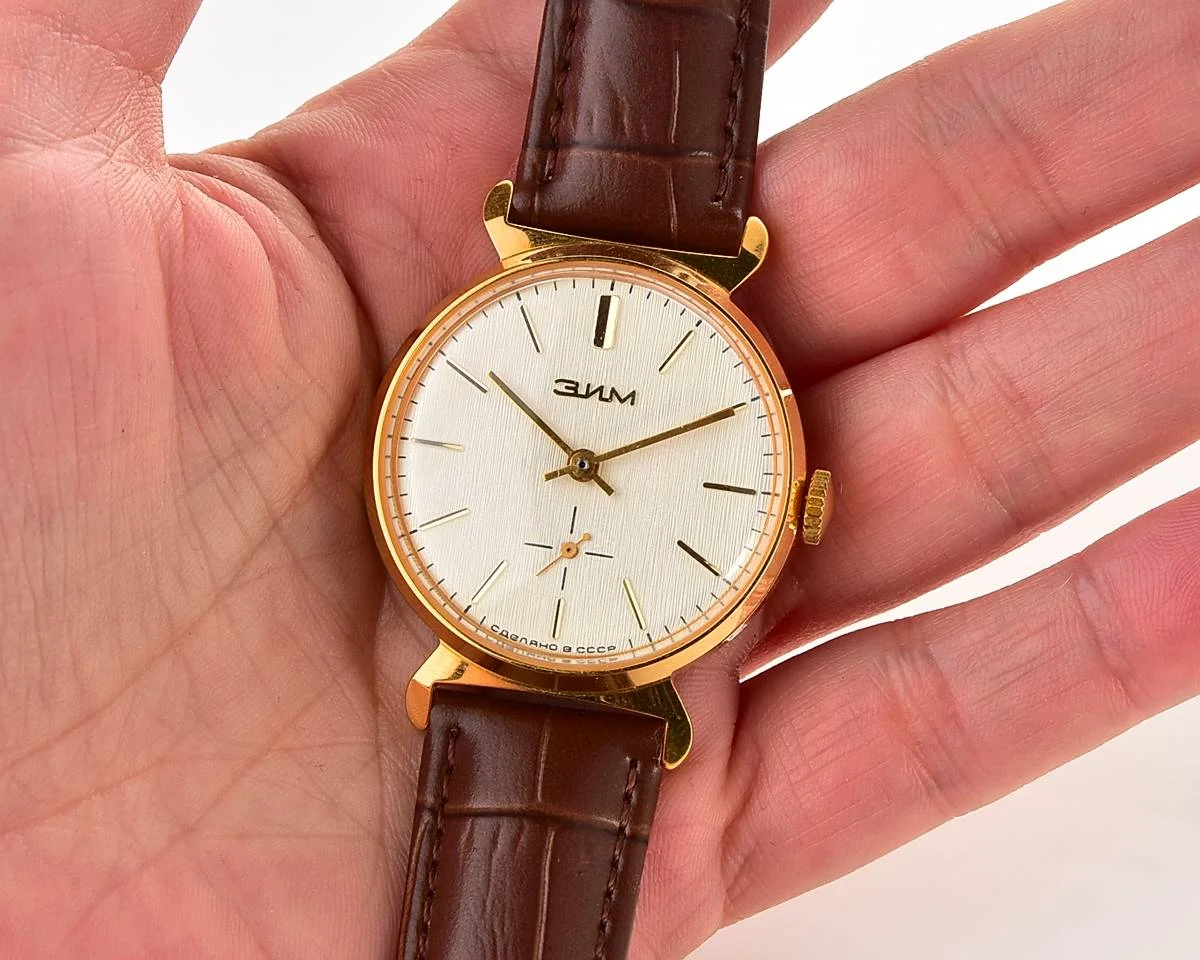 TIME CAPSULE: Soviet mechanical Zim gold-plated watch in box – New Old Stock (NOS)!