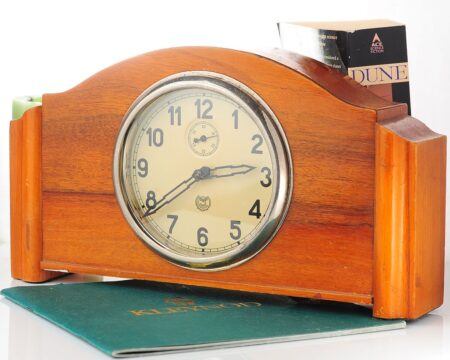 VLADIMIR vintage mechanical table clock in wooden body