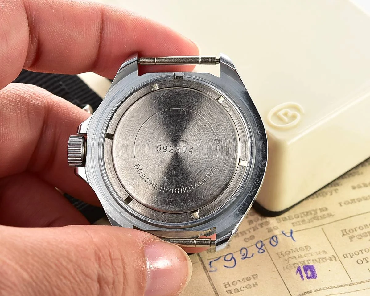 TIME CAPSULE: Vostok Komandirskie Tank mechanical watch – New Old Stock (NOS)!