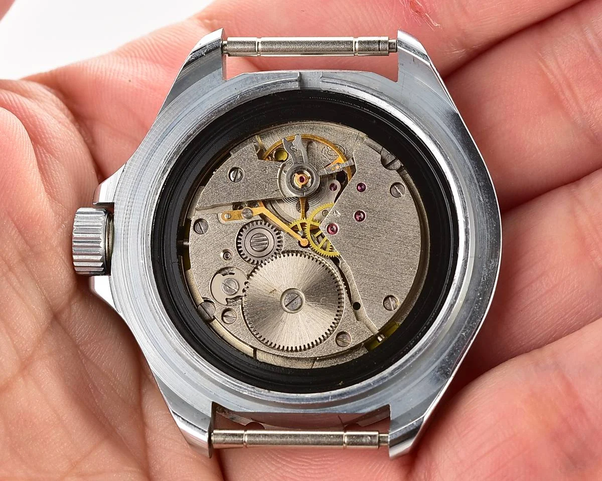 TIME CAPSULE: Vostok Komandirskie Tank mechanical watch – New Old Stock (NOS)!