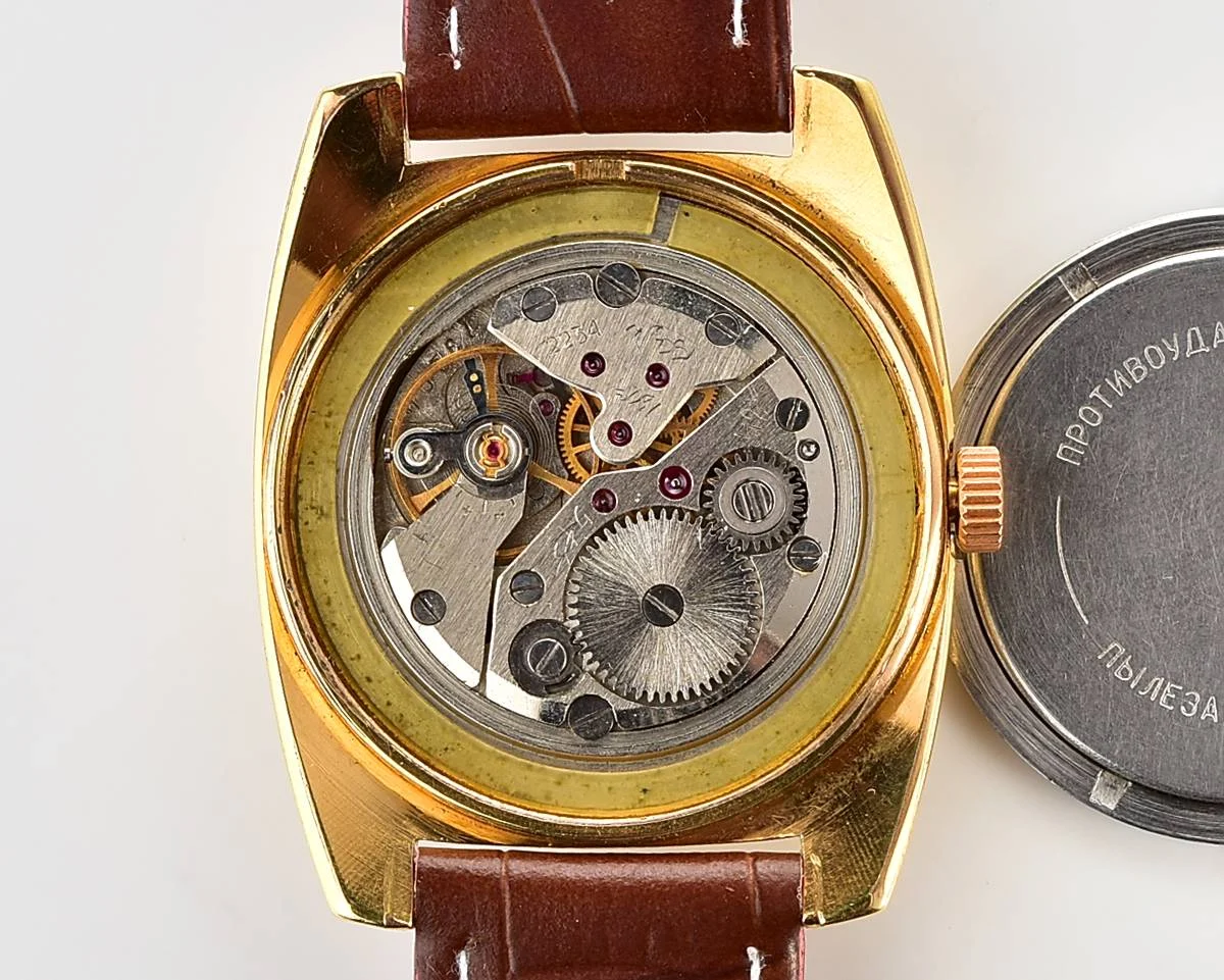 Soviet gold-plated Vostok Komandirskie mechanical watch - Zakaz MO CCCP!