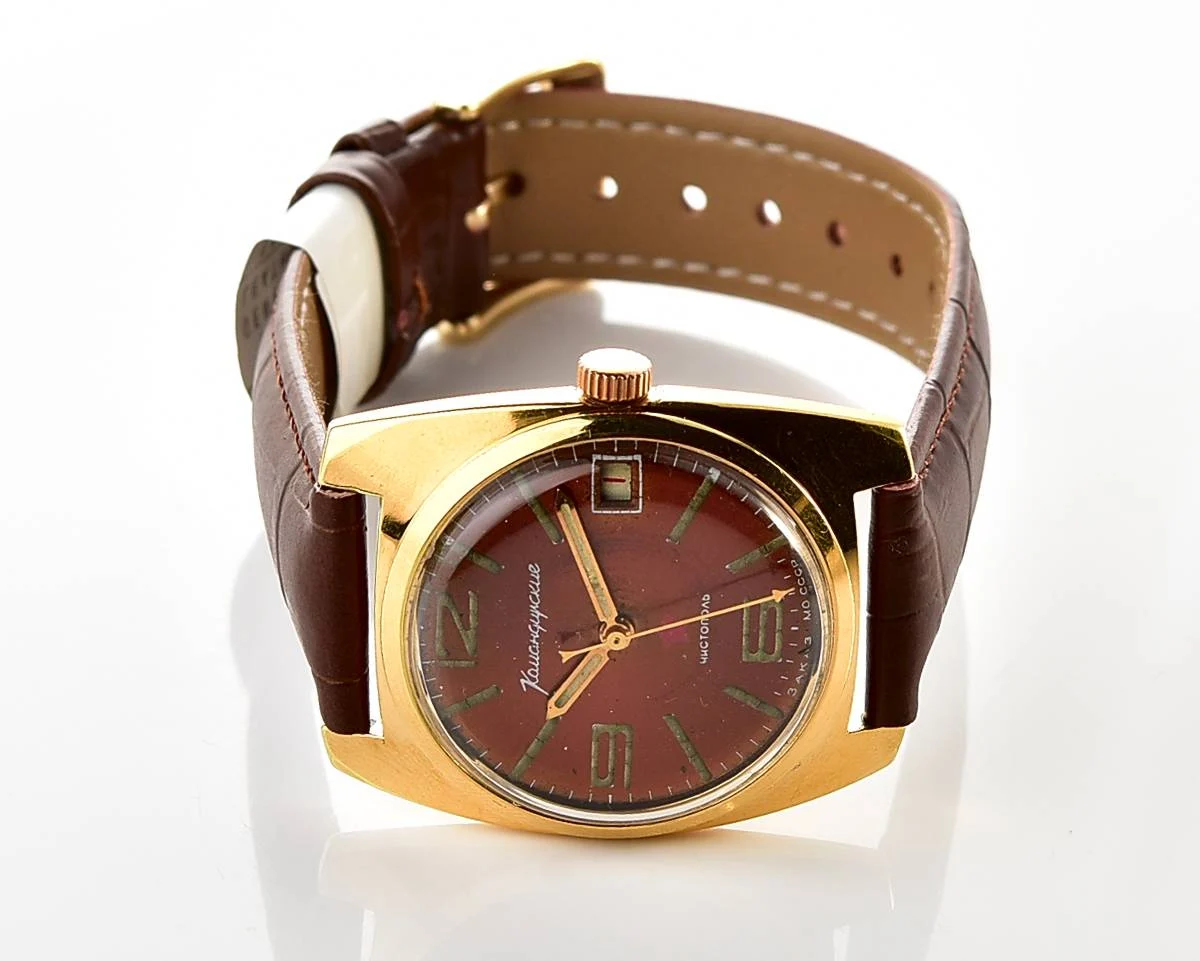 Soviet gold-plated Vostok Komandirskie mechanical watch - Zakaz MO CCCP!