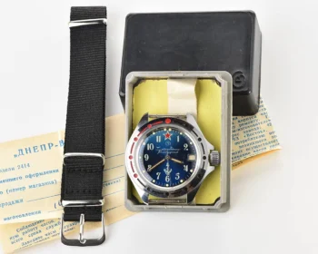 TIME CAPSULE: Vostok Komandirskie Submarine – mechanical watch – New Old Stock (NOS)!