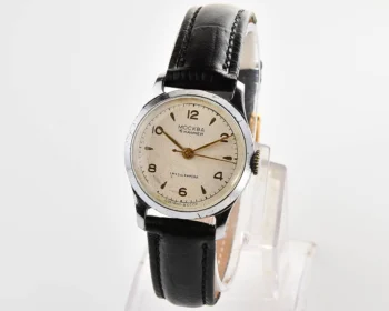 Excellent Moskva Soviet vintage mechanical watch
