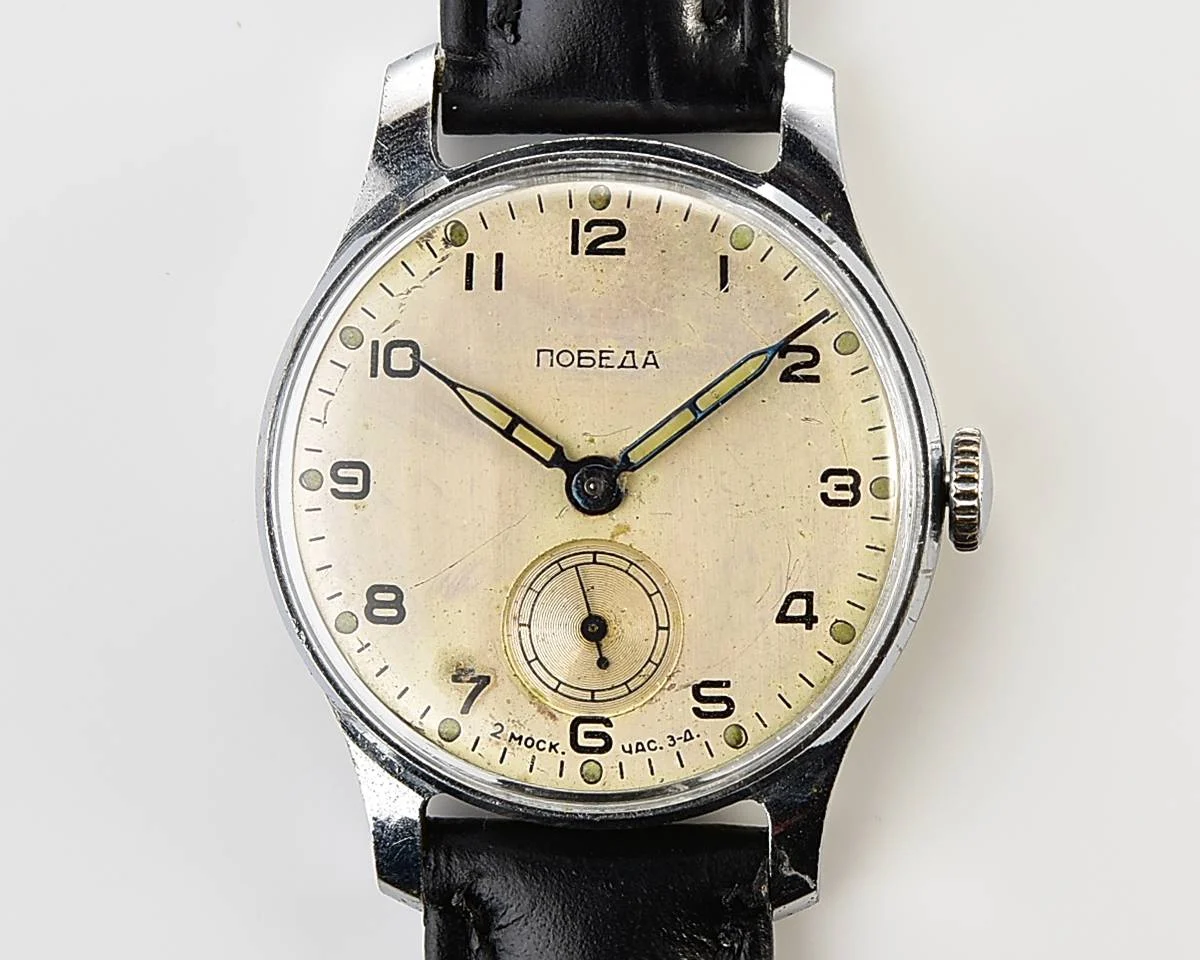 Vintage Soviet mechanical Pobeda watch, 2MChZ from 2nd quarter 1958!
