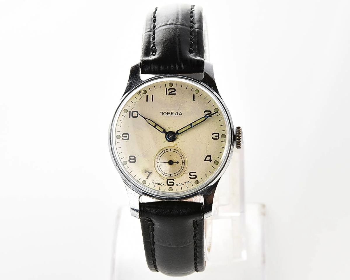 Vintage Soviet mechanical Pobeda watch, 2MChZ from 2nd quarter 1958!
