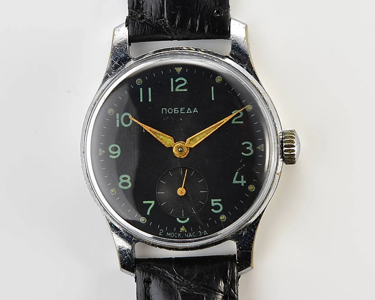 Vintage Soviet mechanical Pobeda watch, 2MChZ from 2nd quarter 1956!