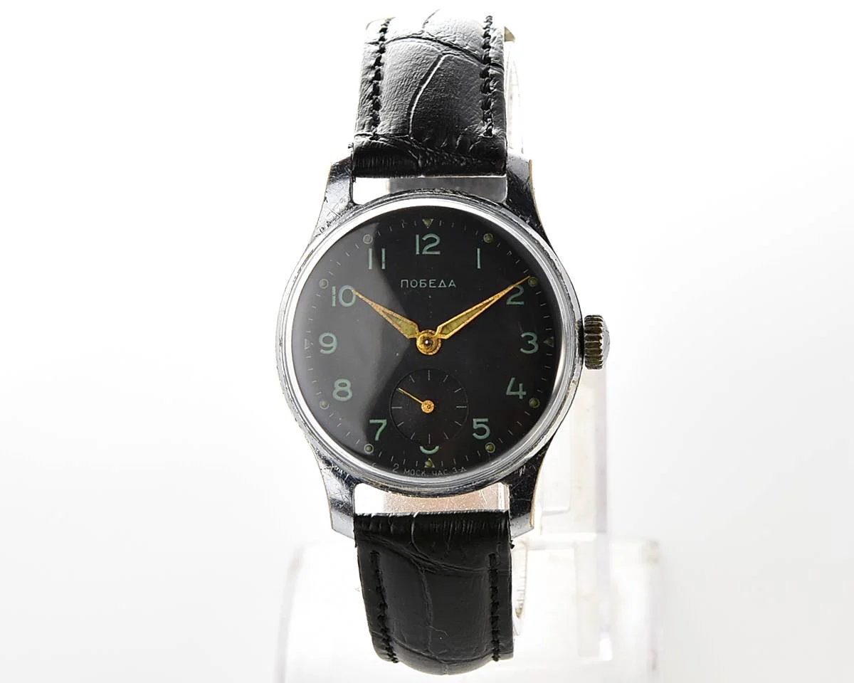Vintage Soviet mechanical Pobeda watch, 2MChZ from 2nd quarter 1956!