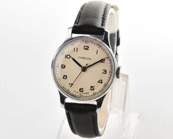 Vintage Soviet Pobeda watch with central second hand, 1MChZ, 2nd quarter of 1954