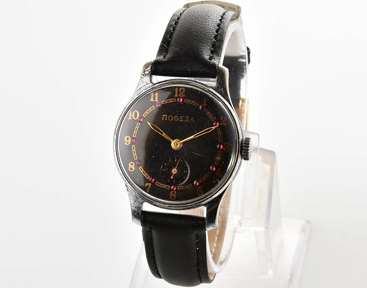 Vintage Soviet mechanical Pobeda from the 1950s, PChZ, rare dial with rubies