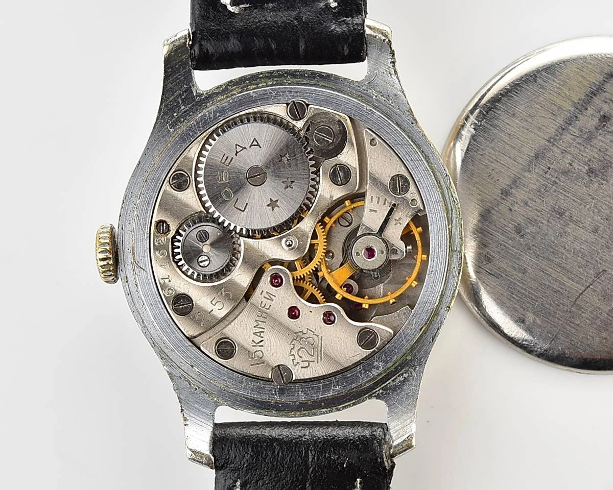 Vintage Soviet mechanical Pobeda watch, 2MChZ from 2nd quarter 1953!