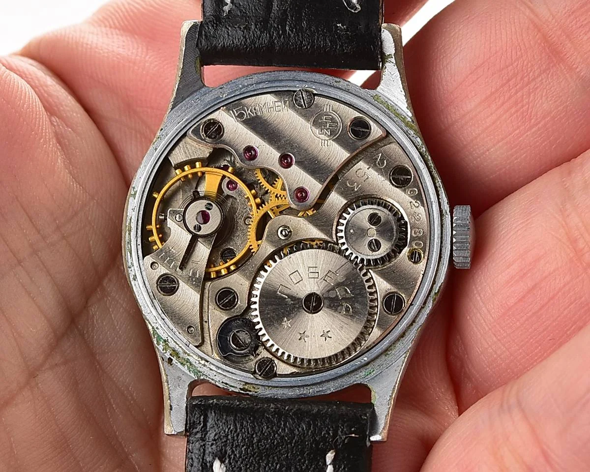 Vintage Soviet mechanical Pobeda watch, ChChZ, 2nd quarter of 1953