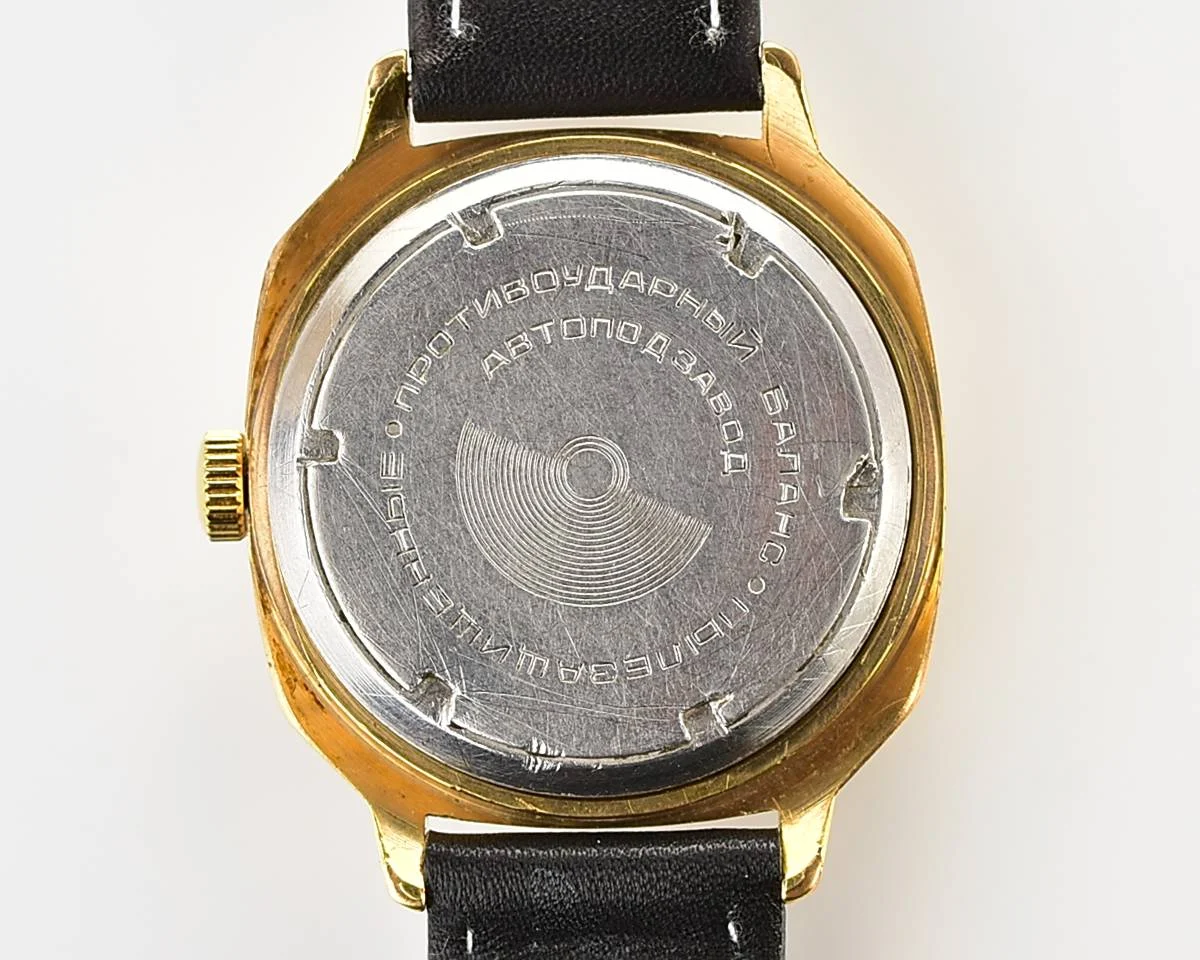 Soviet mechanical Raketa with automatic self winding movement