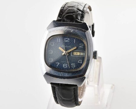 RAKETA vintage mechanical wrist watch with double calendar