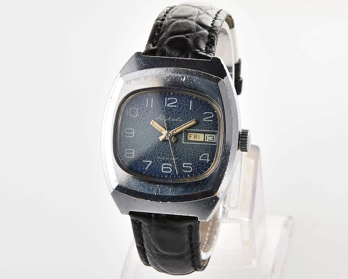 Raketa vintage mechanical wrist watch with double calendar