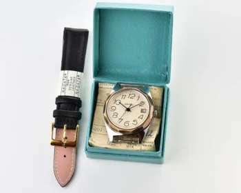 TIME CAPSULE: Soviet mechanical Raketa wrist watch, New Old Stock (NOS)!