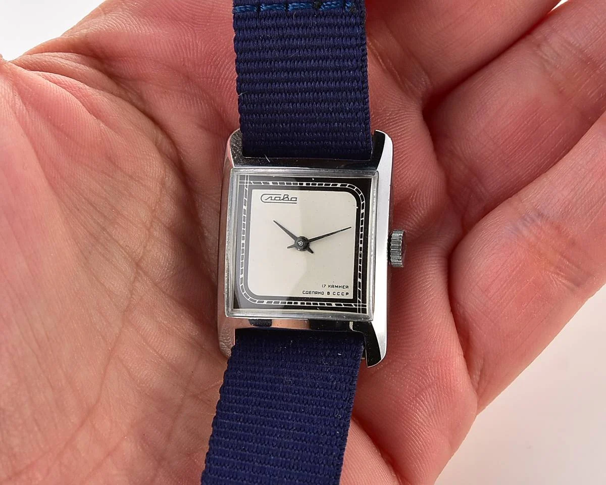TIME CAPSULE: Slava vintage wrist watch for ladies – New Old Stock (NOS)!