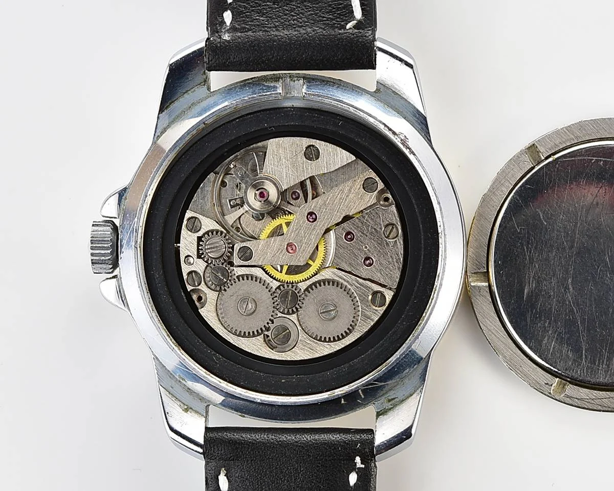 Vympel mechanical watch, Luch factory