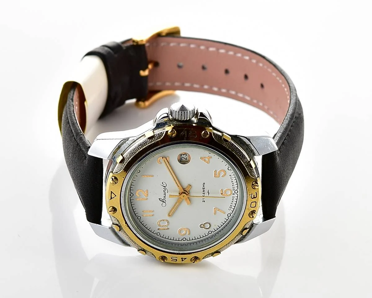 Vympel mechanical watch, Luch factory
