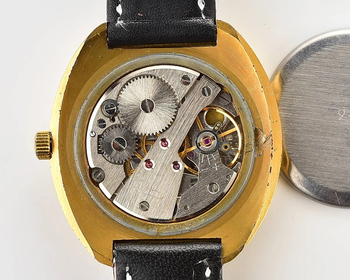 Vympel mechanical watch, Luch factory
