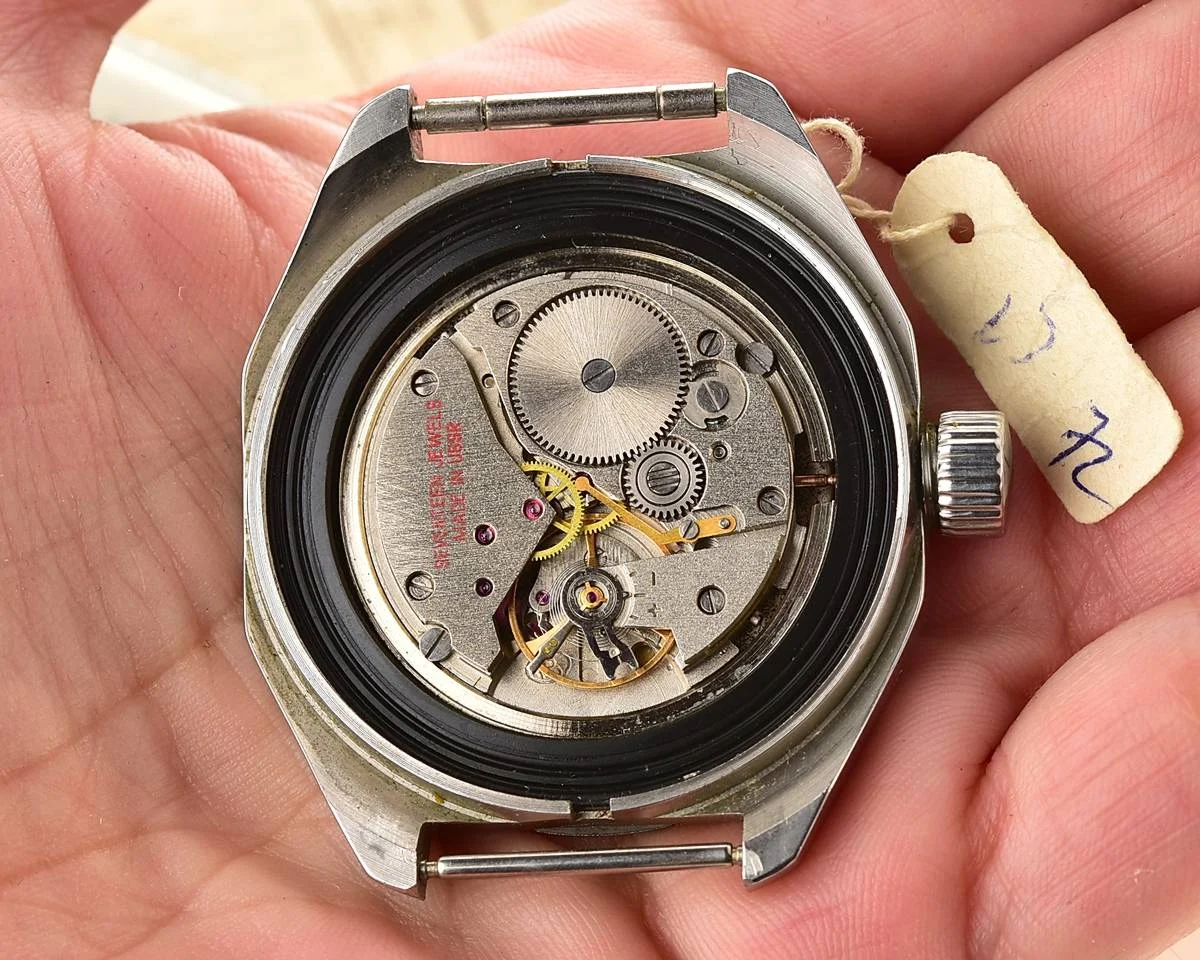 TIME CAPSULE: Mechanical watch Vostok Amphibia – New Old Stock (NOS)!