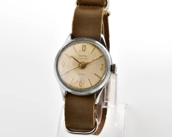 Original Soviet Wostok (Vostok) mechanical wristwatch with 22 jewel precision movement