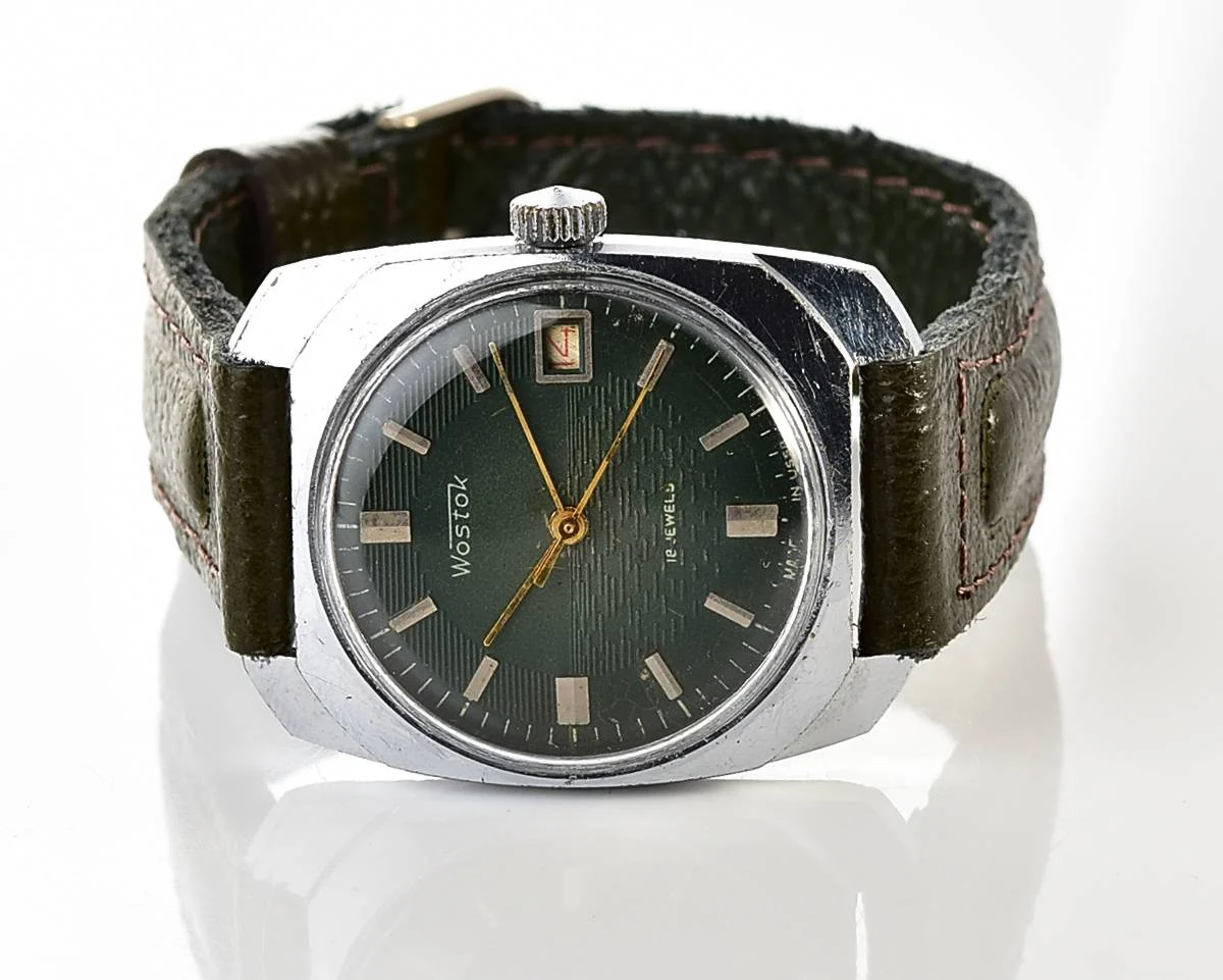 Export Wostok (Vostok) mechanical watch with beautiful textured teal dial
