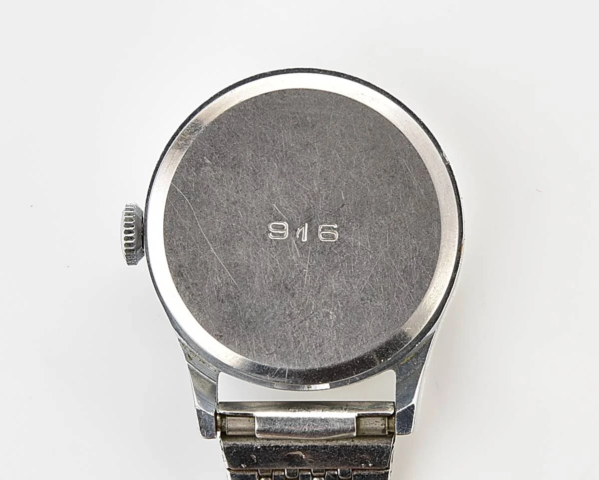 Zarya Soviet mechanical watch - medical, with pin