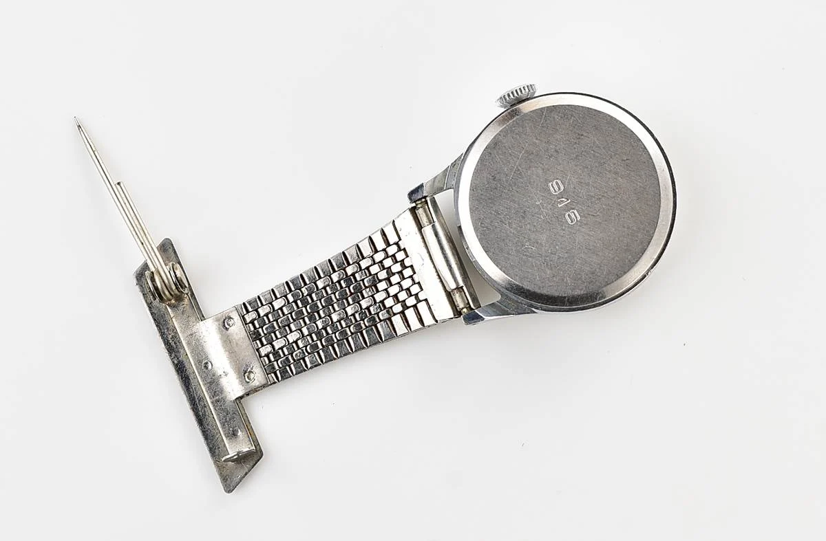 Zarya Soviet mechanical watch - medical, with pin