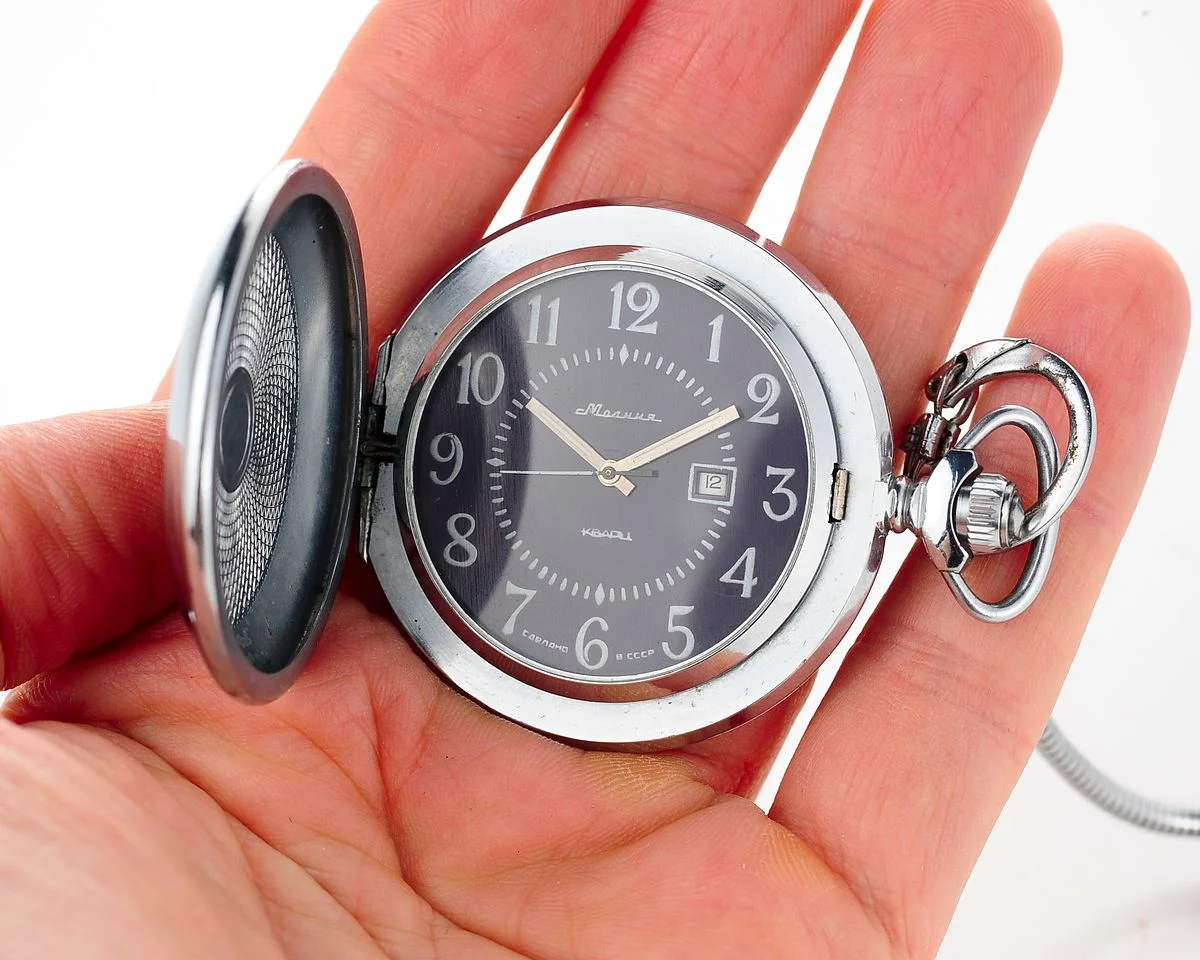watch Molnija quartz 12467-SCS_4671