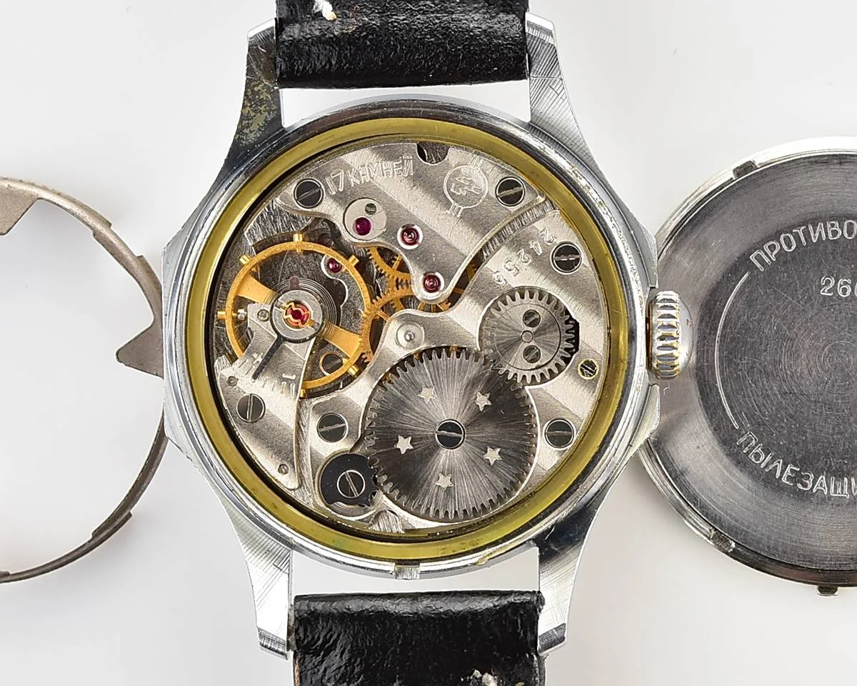 Excellent Soviet vintage Chaika (Vostok) mechanical watch