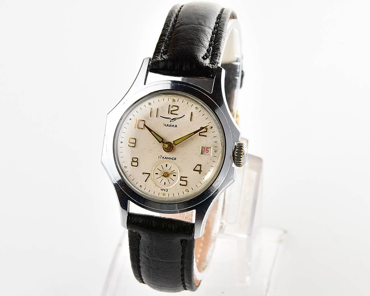 Excellent Soviet vintage Chaika (Vostok) mechanical watch