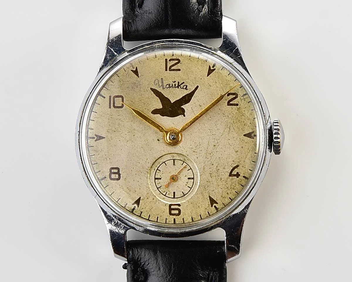 Rare version! Vintage Soviet mechanical Pobeda wrist watch with seagull on the dial, 1MChZ, 1st quarter 1954
